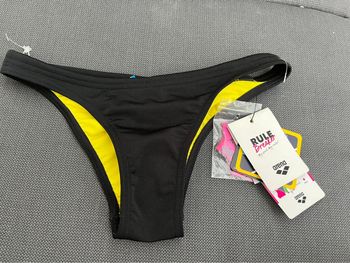 Slip de bain pour femme arena taille XS