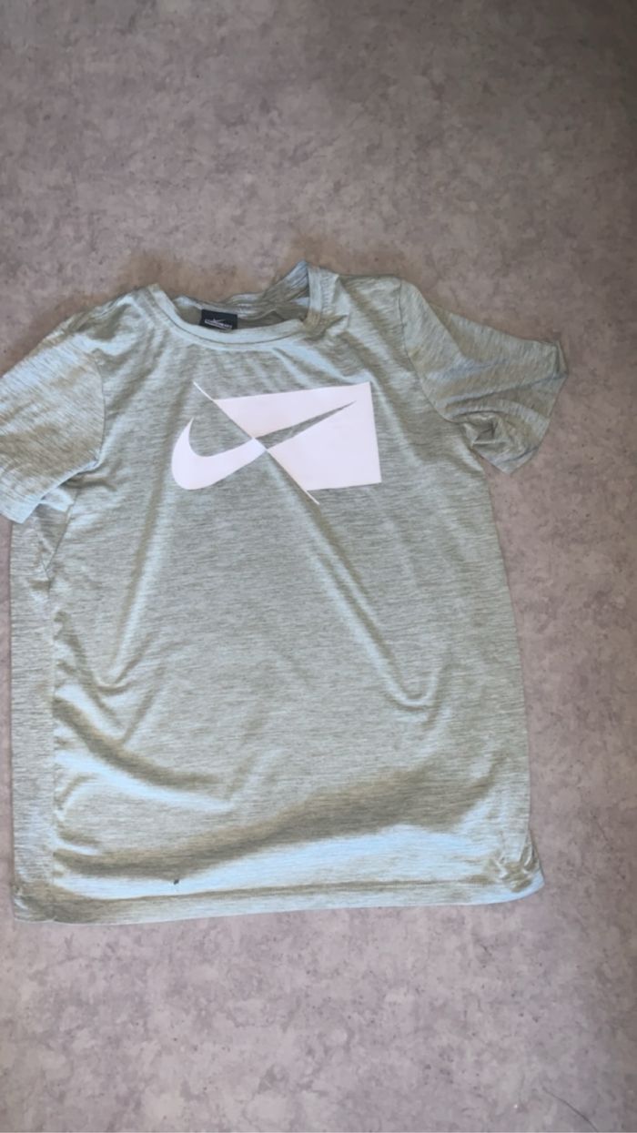 T’shirt Nike