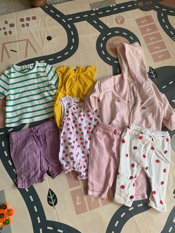 Lot vêtements 6 mois