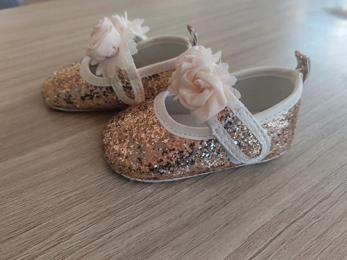 Ballerine dorée pailletée - photo numéro 2