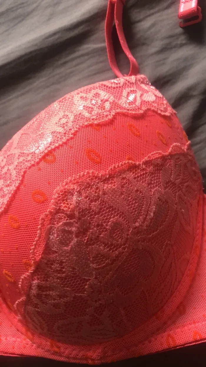 Soutien gorge - photo numéro 3