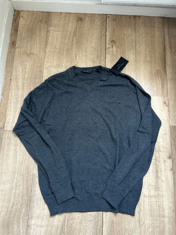 Pull Teddy Smith gris anthracite gris à col v 2XL