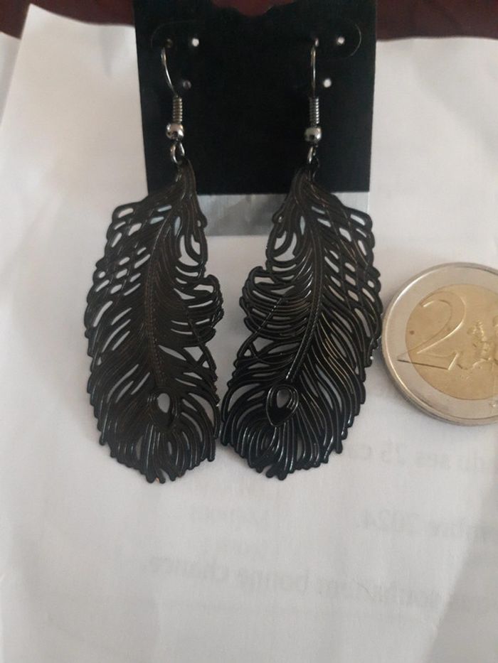 Boucles d oreilles plumes - photo numéro 2