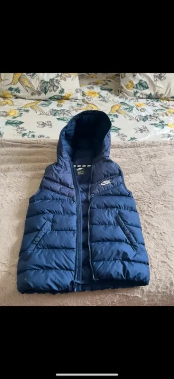Blouson Nike à capuche 128/137 cm