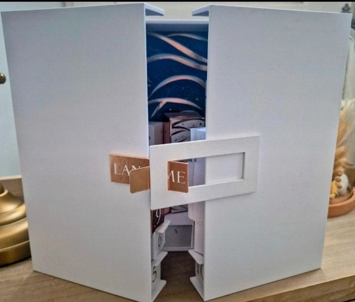 Calendrier de l'avent Lancôme vide