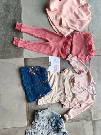 Lot vêtements 24 mois