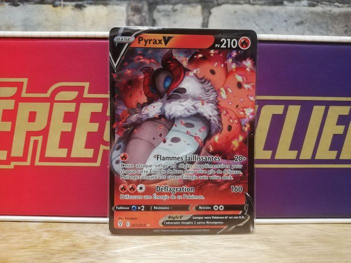 Carte Pokemon Pyrax V Évolution Céleste