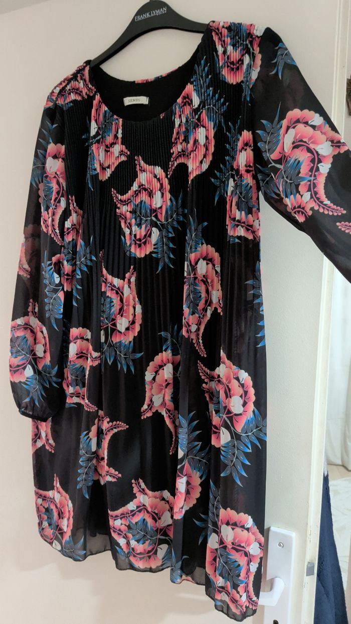 Robe voile fleurie - photo numéro 1