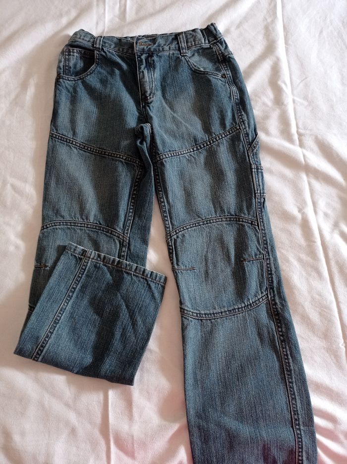 Marque relax taille 12 ans Jean bleu ciel 100 % coton avec poche devant derrière sur le côté voir photos - photo numéro 2