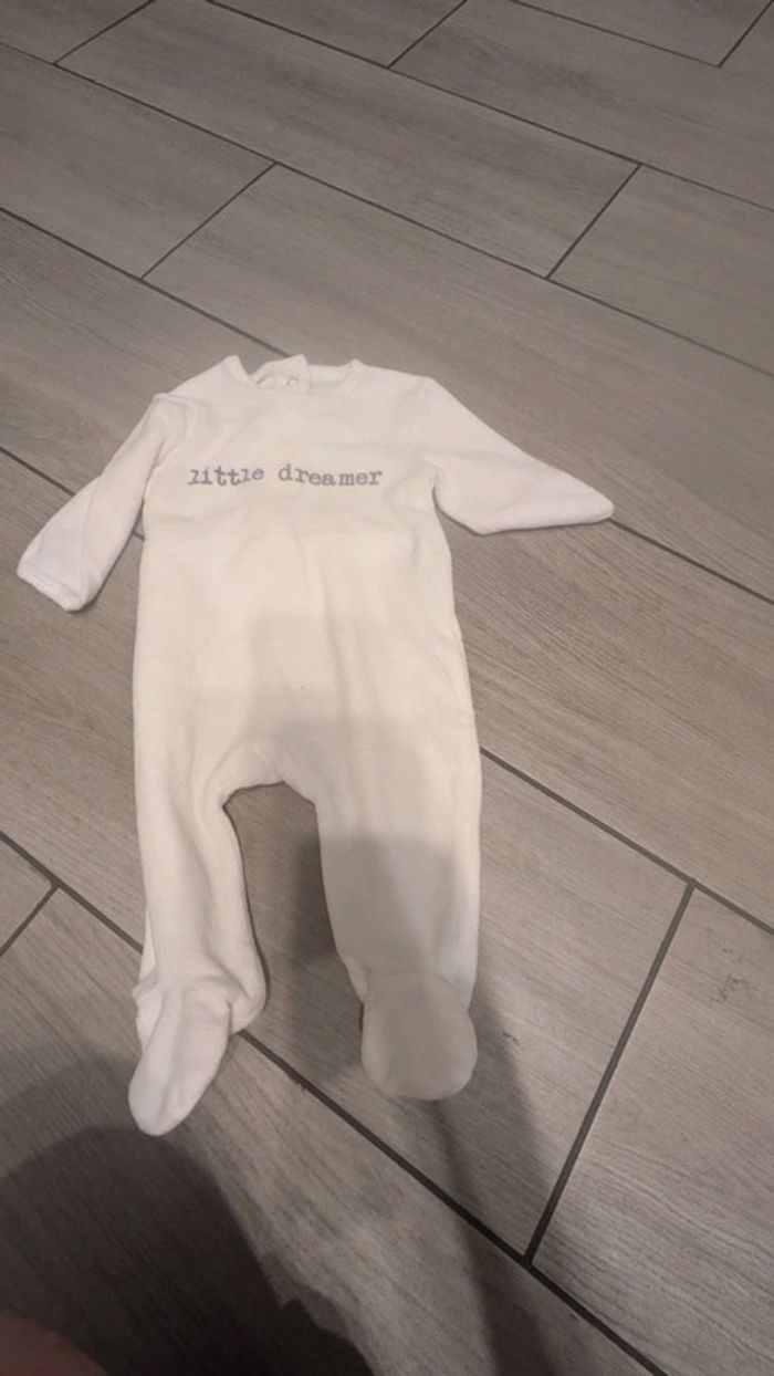 Lot pyjama 3 mois - photo numéro 4