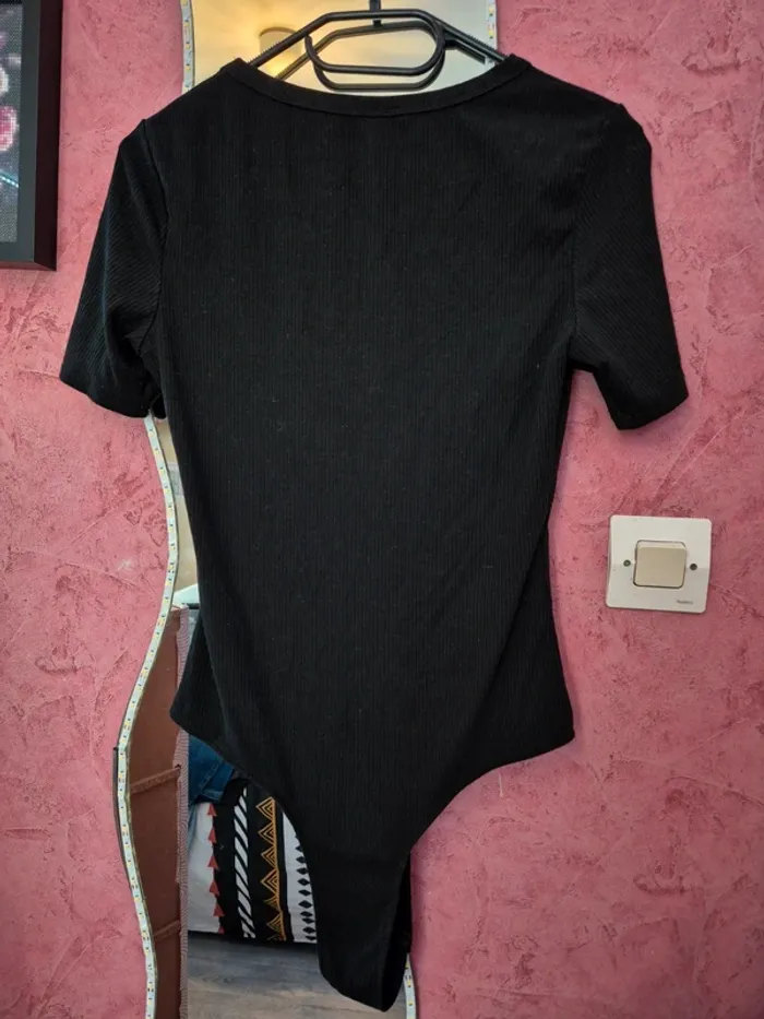 Body noir Shein - photo numéro 3