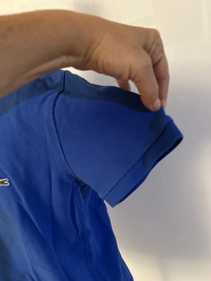 Polo Lacoste bleu - photo numéro 2
