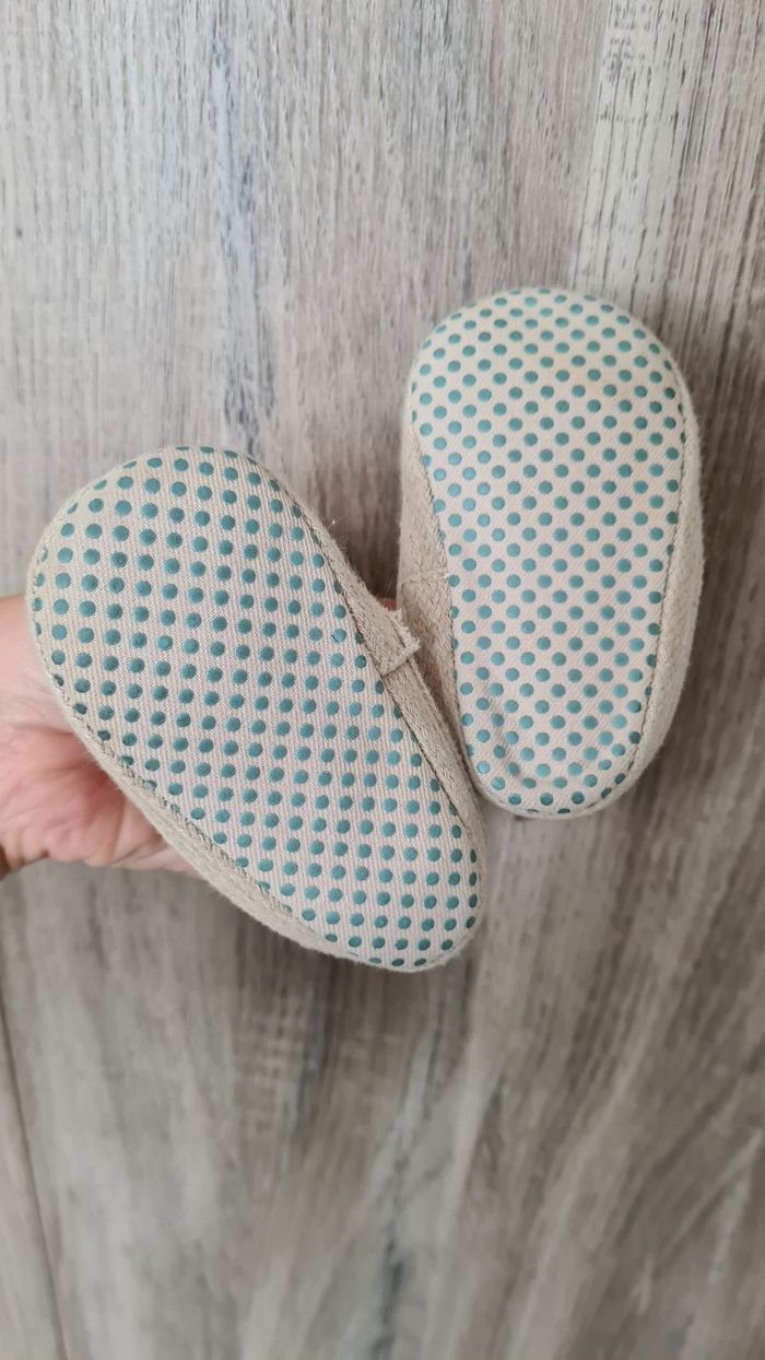 Chaussure - photo numéro 2