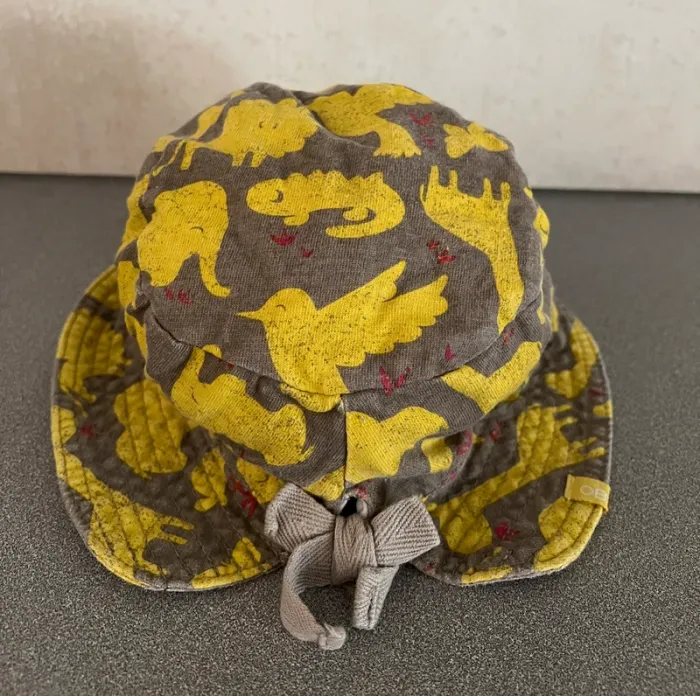 Chapeau motif oiseau avec attache taille 47cm Obaïbi - photo numéro 3