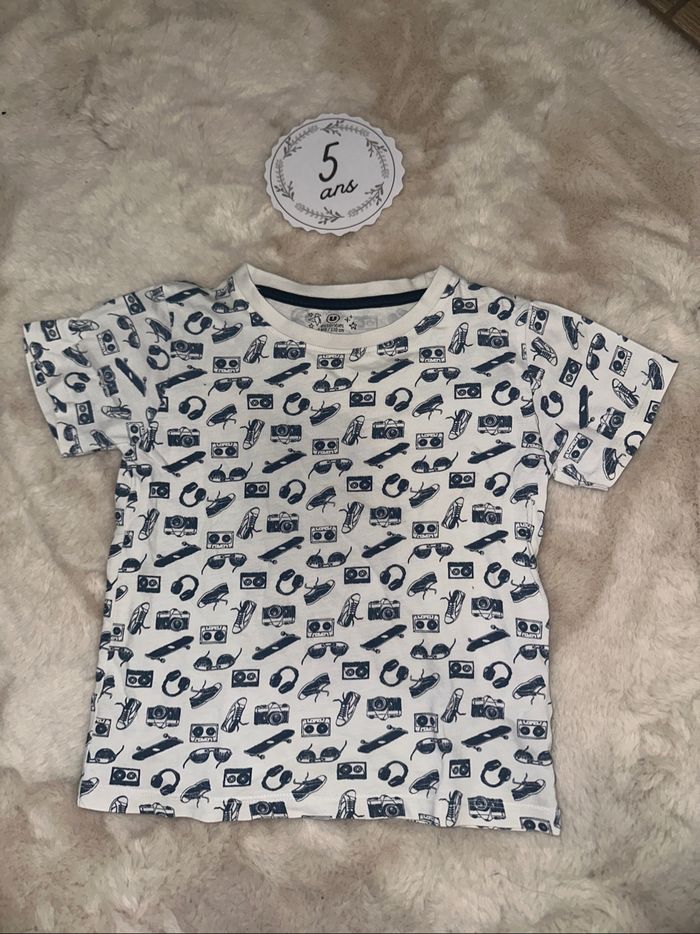 T shirt 5 ans - photo numéro 2