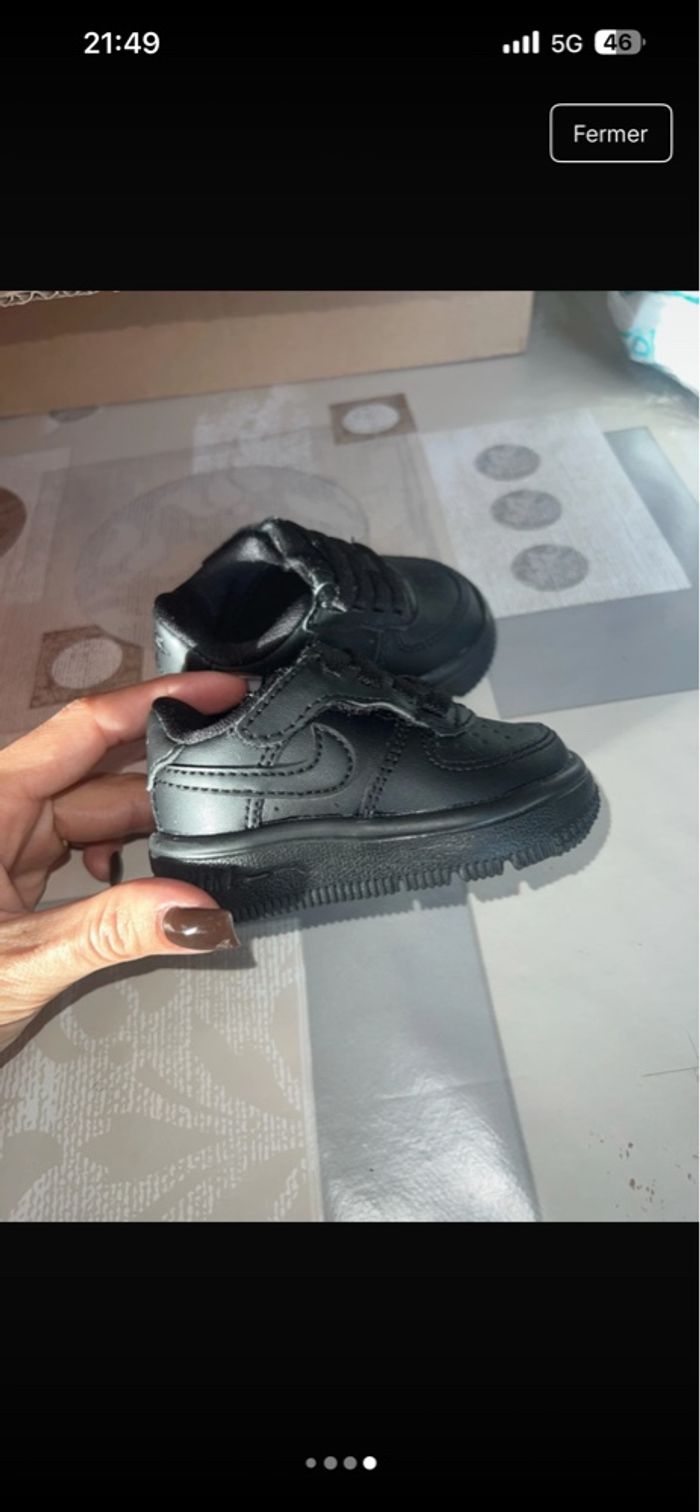 Chaussures nike bébé