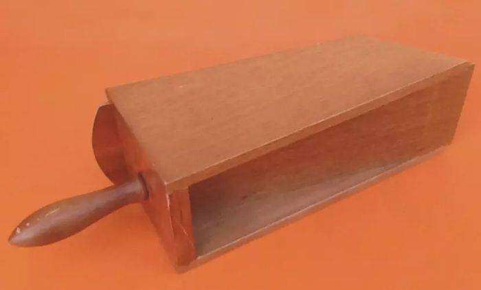 Sabot de croupier distributeur pour cartes à jouer - photo numéro 6