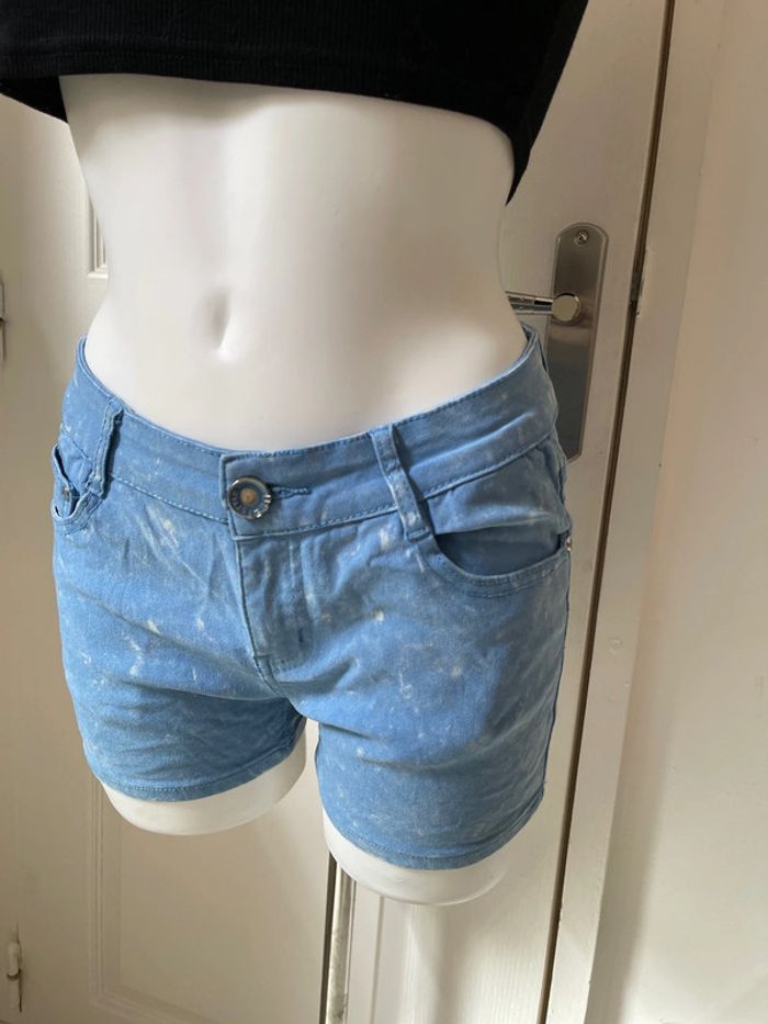 Short taille basse - photo numéro 5