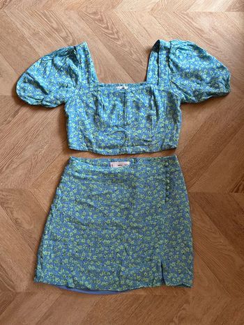 Joli duo Mango – Top court & jupe fleurie bleu/vert – taille XS/S