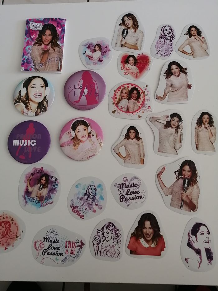 disney violetta livre, stickers, cartes et autres - photo numéro 2