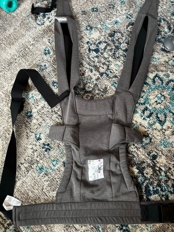 Porte bébé Ergobaby Embrace - photo numéro 2