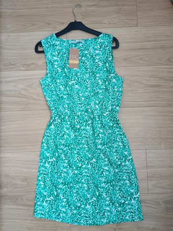 Robe neuve taille 36