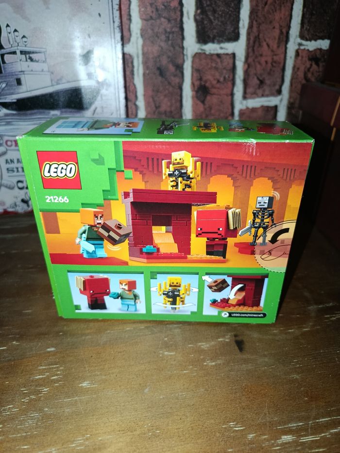 Lego Minecraft 21266 - photo numéro 2