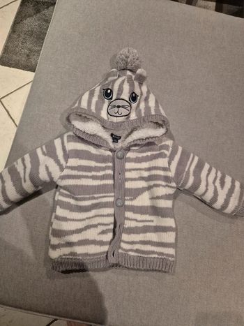 Belle veste polaire/manteau kiabi 6 mois mixte