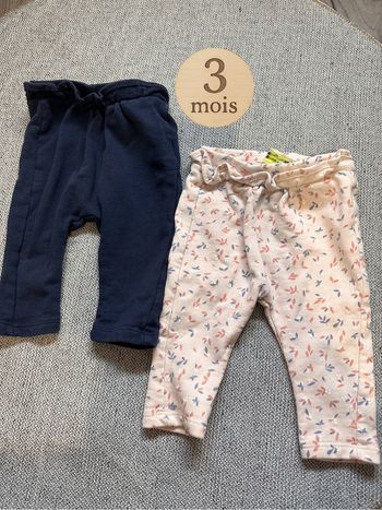 Lot 2 pantalons Tape à l’œil