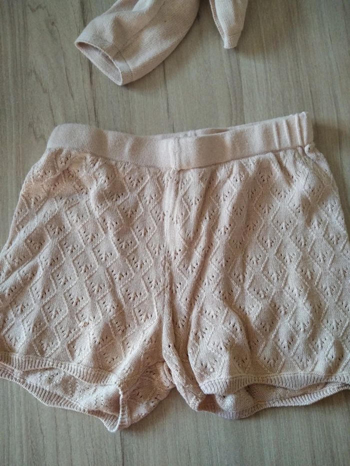 Bel ensemble brodé - photo numéro 3