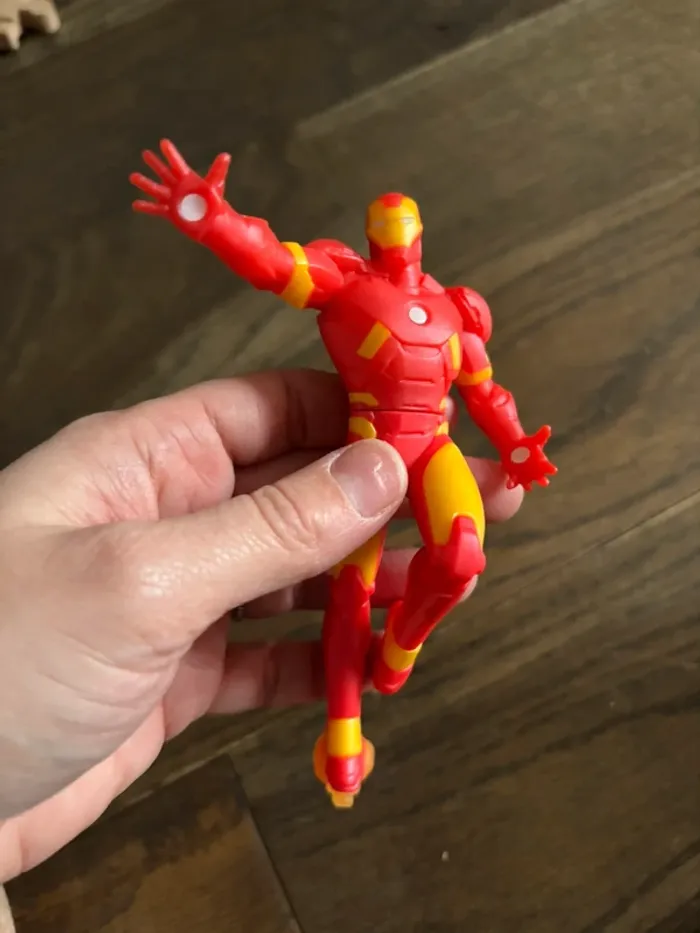 Lot de 4 figurines super-héros et voiture hotwheels Tbe Batman spiderman - photo numéro 7