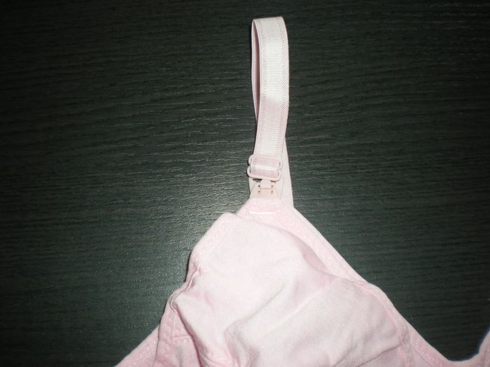 3 Soutien gorge allaitement beige, rose et blanc 90C neuf - photo numéro 10
