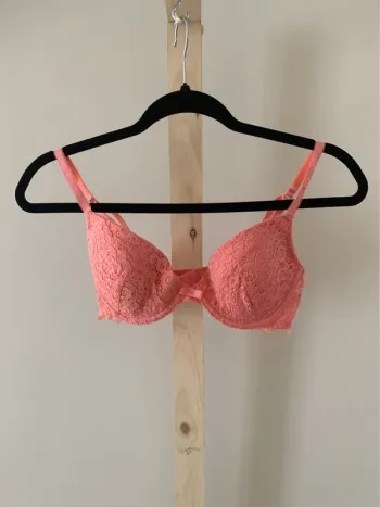 Soutien-gorge corail dentelle – LH – 90C