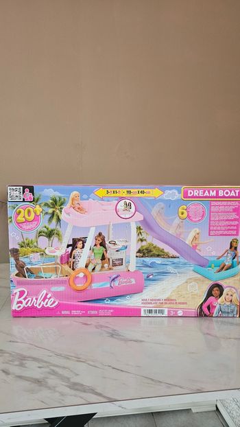 Bateau barbie dreamboat