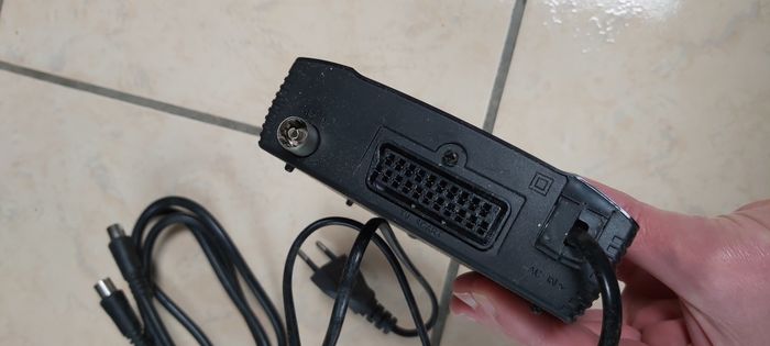 Adaptateur numérique terrestre - photo numéro 7