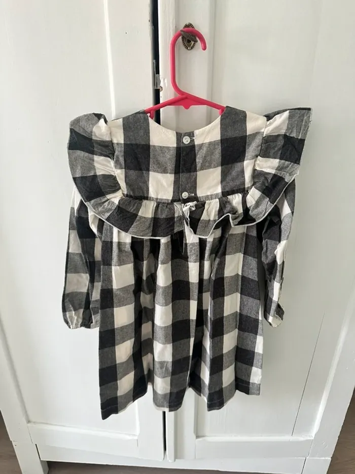 Robe Lola palacios - photo numéro 2