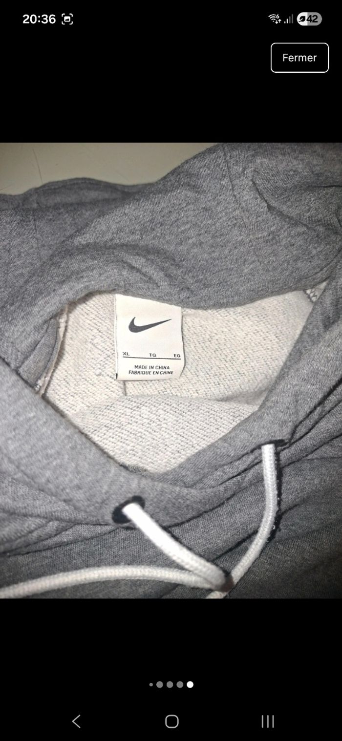 Haut nike - photo numéro 4