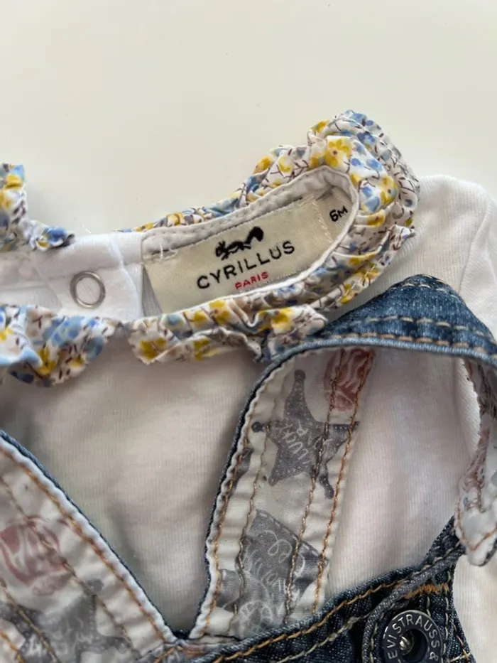 Ensemble Levi’s & Cyrillus – 6 mois (salopette jean + t-shirt fleuri) - photo numéro 2