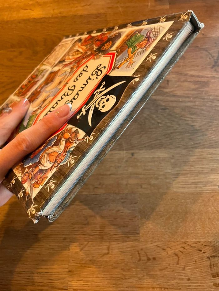 Livre Fleurus L’imagerie des pirates - photo numéro 5