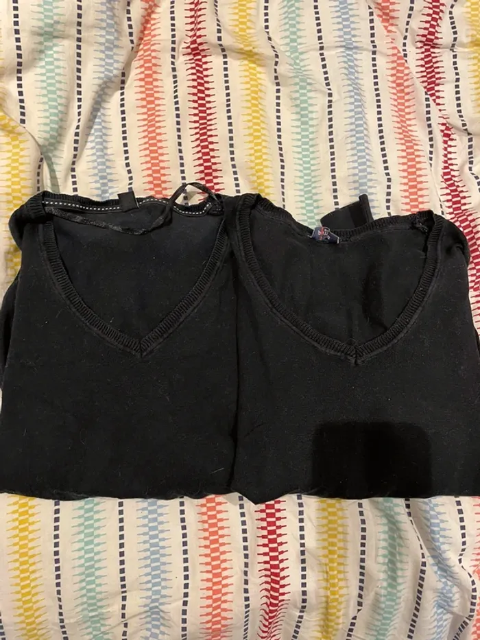 Lot de 2 pulls noirs coll V Pimkie taille M