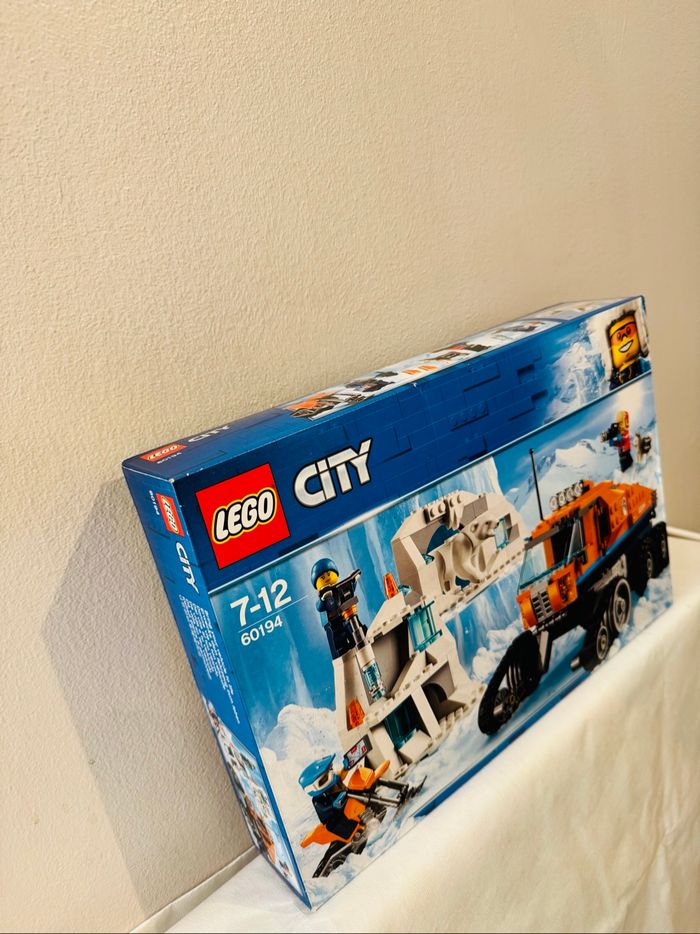 Lego city Le véhicule d’exploration à chenilles d’exploration 60194 7/12 ans - photo numéro 2
