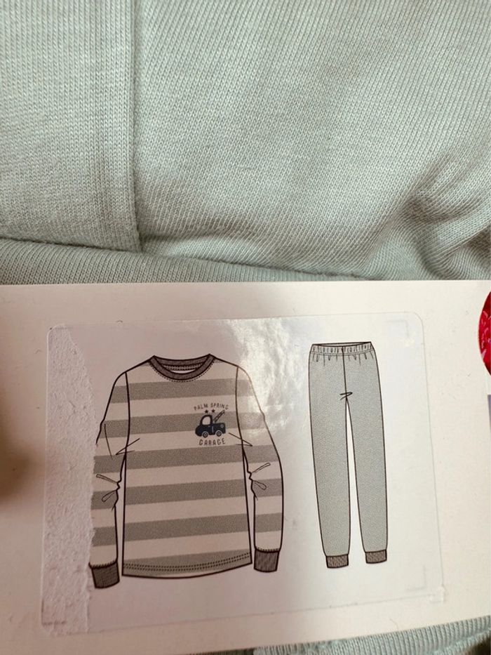 Taille 8 ans lot de 2 pyjamas 2 pièces coton fin et flanelle garçon Tex bleu menthe Neufs 💙 - photo numéro 3