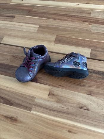 Chaussures violettes métallisées