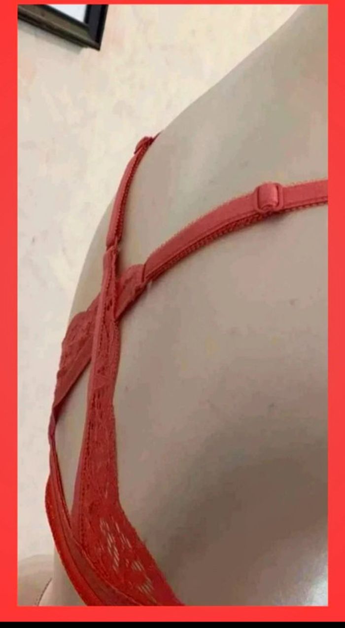 Petits prix :)  Soutien-gorge - photo numéro 3