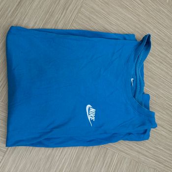 T-shirt Nike