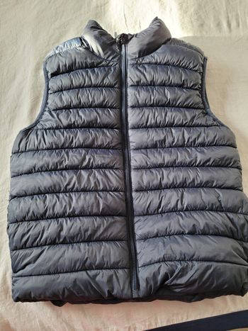 doudoune sans manche gémo bleu marine 12ans (5e)