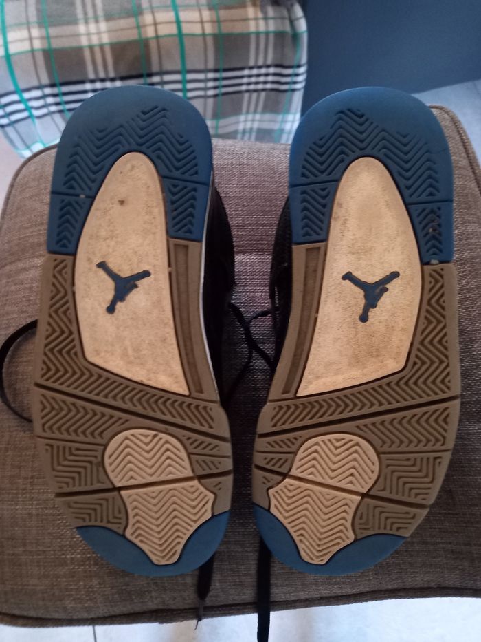 Nike Air Jordan 4 Retro - photo numéro 6
