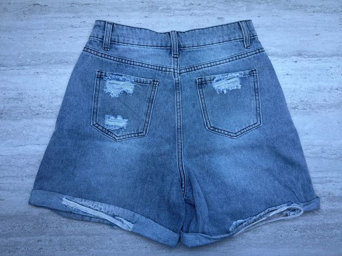 Short en jean S neuf - photo numéro 4