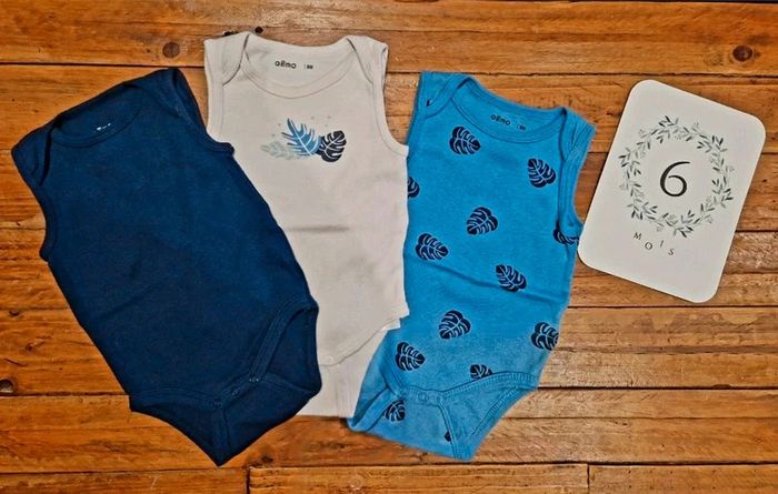 Lot de 3 bodies sans manches