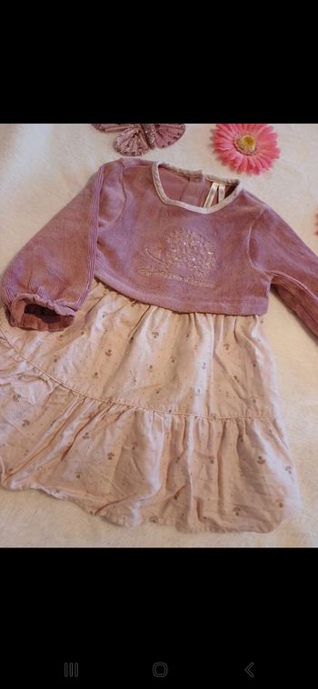 Robe bébé taille 9 mois